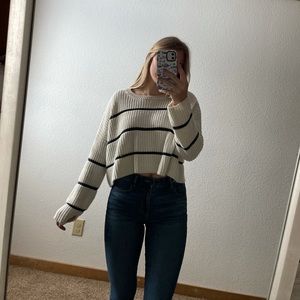 Cropped sweater